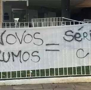 Após torcedores convocarem protestos, Paysandu adia reunião do Condel