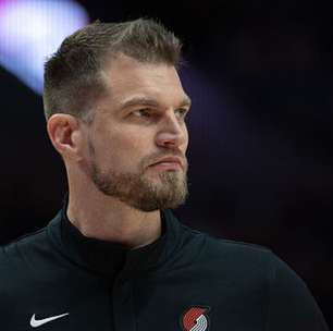 Tiago Splitter comanda vitória histórica dos Blazers na NBA