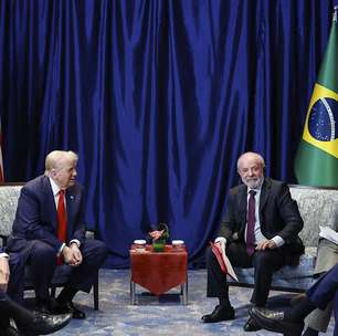 Trump se reúne com Lula, diz que pode avançar rápido sobre rever tarifaço e fala em acordos