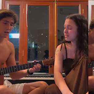 Netos de Elis Regina fazem homenagem e cantam música da artista