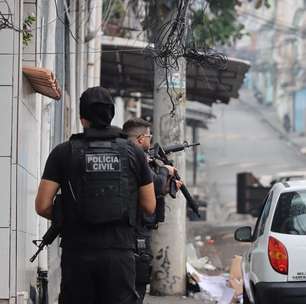 "Só escuto gritos, não consigo ajudar": os relatos de moradores da Penha e do Alemão