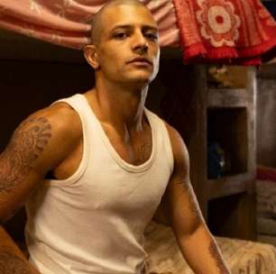 Cristian Cravinhos usando calcinha em série remete a fetiche mostrado em novela da Globo