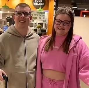 Irlandesa tem 'viagem dos sonhos' cancelada por desconhecido após postar passagens