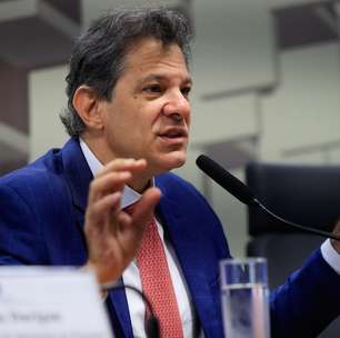 Mudança no IR: País volta os olhos para a desigualdade, diz Haddad