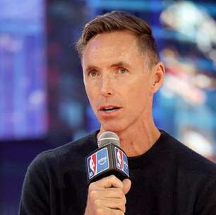 Steve Nash revela que decidiu se aposentar após enfrentar Curry