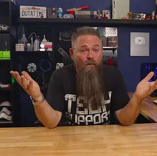 Ele achava que o YouTube estava excluindo seus vídeos a mando da Microsoft, mas no fim conseguiu recuperá-los, embora não soubesse como