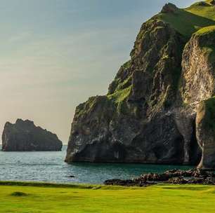Rocha misteriosa na Islândia impressiona por semelhança com elefante
