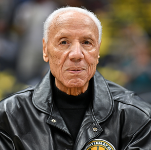 Lenny Wilkens, lenda da NBA e Hall da Fama como jogador e treinador, morre aos 88 anos