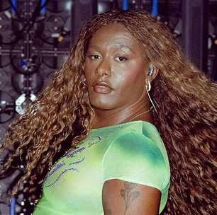 Liniker vira alvo de ataques após celebrar a Bahia durante show: "Insuportável"