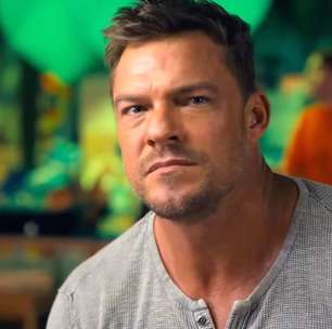 "Tudo dói, mas eu amo": Alan Ritchson rejeita conselhos de médicos para "desacelerar" com Reacher e Um Dia Fora de Controle