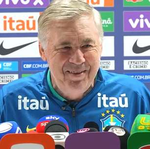 Ancelotti brinca com jornalista japonesa em coletiva: 'Seu português melhorou?'