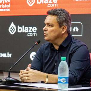 "Preguiça danada"; Adson Batista detona meia do Atlético-GO