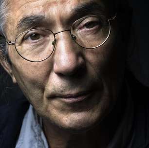 Escritor franco-argelino é libertado na Argélia e acolhido na Alemanha após um ano de prisão