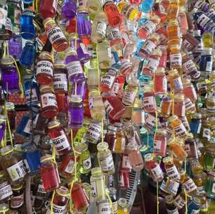 Banhos de cheiro em Belém unem conhecimento tradicional e espiritualidade e fazem sucesso na COP30