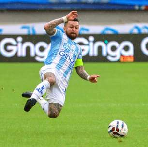 Rossi tem situação exposta nos bastidores do Paysandu e chega na torcida: "Não quer"