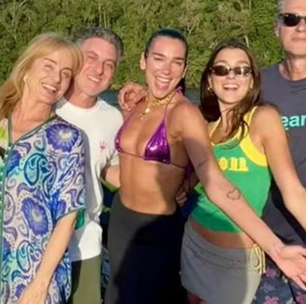Dua Lipa visita Angélica e Luciano Huck e ganha recepção calorosa: 'Casa é de vocês'