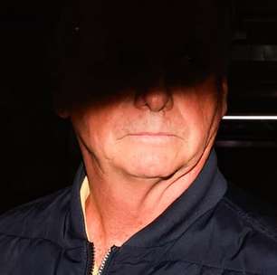 Bolsonaro continua preso após audiência de custódia