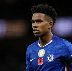 Estêvão é comparado a Lamine Yamal antes de Chelsea x Barcelona