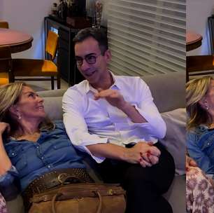 César Tralli se emociona ao lembrar da mãe em conversa com Helô Pinheiro
