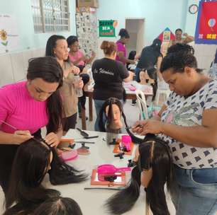 Formação na periferia de SP tem curso de tranças, turbantes e palestras gratuitas