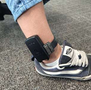 Veja como funciona a tornozeleira eletrônica, dispositivo violado por Bolsonaro