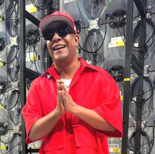 Vocalista do Psirico, Márcio Victor, se pronuncia após ser internado às pressas