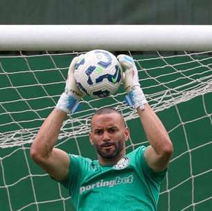 Weverton despista sobre volta ao Palmeiras em final da Libertadores
