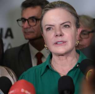 'Perde o Brasil', diz Gleisi sobre derrubada de vetos do licenciamento ambiental