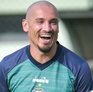 Coritiba se movimenta e negocia com Maicon novo contrato: "Acordo de"