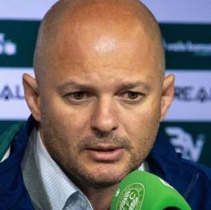 Diretor do Coritiba fala sobre saídas de Morisco e Ronier: "Analisar propostas e"