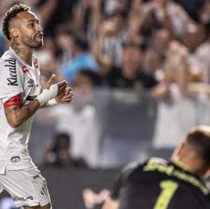 Neymar comemora vitória do Santos e afirma estar bem fisicamente