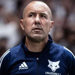 Jardim explica ausência de Kaio Jorge contra o Ceará: "Não arriscar"