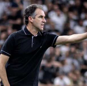 Flamengo x Ceará: veja provável escalação de Léo Condé para 37ª rodada da Série A