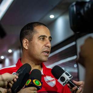 Jogador do Vila Nova recebe proposta de time do Paulistão 2026 e Hugo avalia