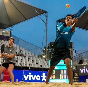 Daniel Mola e Giovanni Cariani alcançam as semis do Sand Series Finals