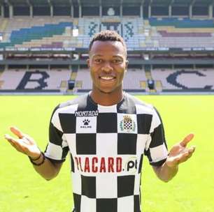 Jogador é preso por abuso sexual após encontro via aplicativo