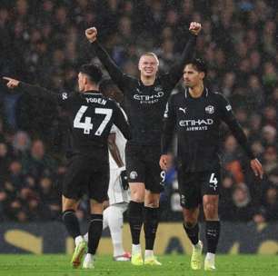 Haaland chega aos 100 gols no Inglês em vitória louca do City: 5 a 4 no Fulham