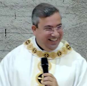 Gol do Flamengo na Libertadores interrompe missa e diverte padre