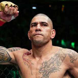 Alex Poatan encerra polêmica e explica nocaute brutal em treino: 'Nem usei tanta força'