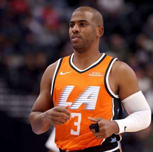 NBA: Clippers surpreendem e dispensam Chris Paul