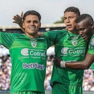 Athletico-PR agita torcida com interesse em meia conhecido de Viveros: "Mais um"