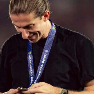 Imprensa internacional exalta Filipe Luís: "Rei do Brasil"