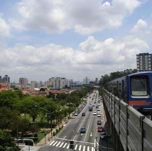 Metrô em SP testa pagamento de passagem direto na catraca