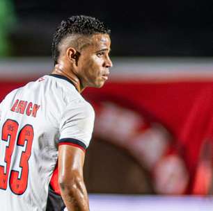 Vitória negocia liberação de Erick junto ao São Paulo para duelo decisivo; veja os valores