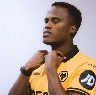 "Vagabundo?" Interação com jogador do Flamengo provoca atrito entre Arias e torcedor do Fluminense