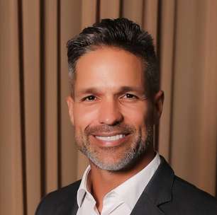 Dono de apartamento de R$ 12 milhões, Diego, ídolo do Flamengo, investe fortuna em novo imóvel de luxo em SC; prédio tem 165 m de altura e ticket médio de R$ 4 milhões