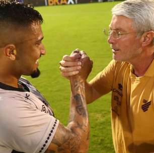 Athletico-PR toma decisão e define nomes que jogam o Paranaense: "Novo técnico"