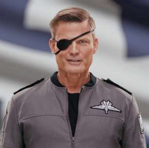 Johnny Rico convida os jogadores para Starship Troopers: Ultimate Bug War