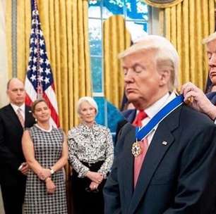 Prêmio da Paz da Fifa a Trump vira assunto mais comentado nas redes; veja repercussão