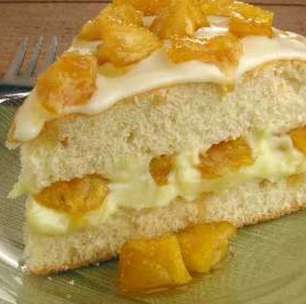 Bolo de abacaxi caramelado: faça o doce equilibrado e cremoso